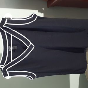 Finity black/white ribbed double stripe rayon and nylon blend top/vest XL